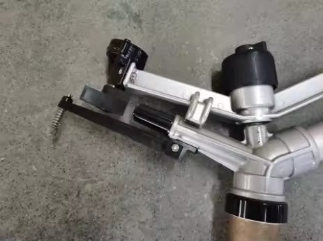 Sistema di irrigazione a scarico lungo con impianti di irrigazione a scarico lungo con impianti di irrigazione a scarico lungo con impianti di irrigazione a scarico lungo con impianti di irrigazione a scarico lungo con impianti di irrigazione a scarico lungo